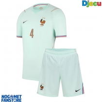 Francuska Dayot Upamecano #4 Gostujuci Dres za djecu SP 2026 Kratak Rukav (+ Kratke hlače)